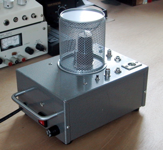 Vacuum Tube DI Outside
(click to expand into new window)